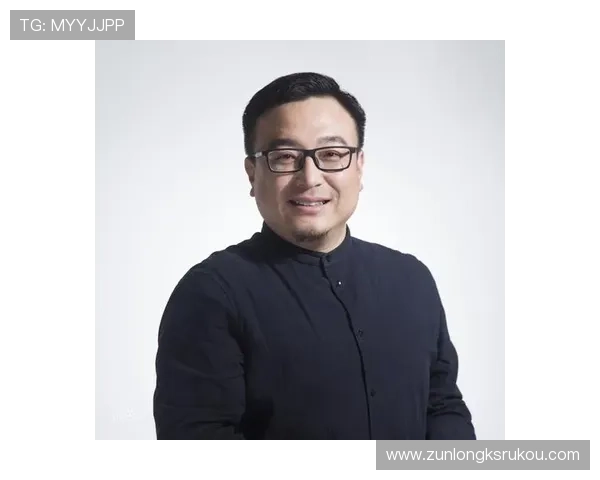 尊龙集团(Z6)在房地产行业的市场策略与项目开发经验